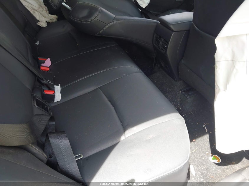 2022 Toyota Corolla Cross Xle VIN: 7MUEAAAG3NV034934 Lot: 45178099
