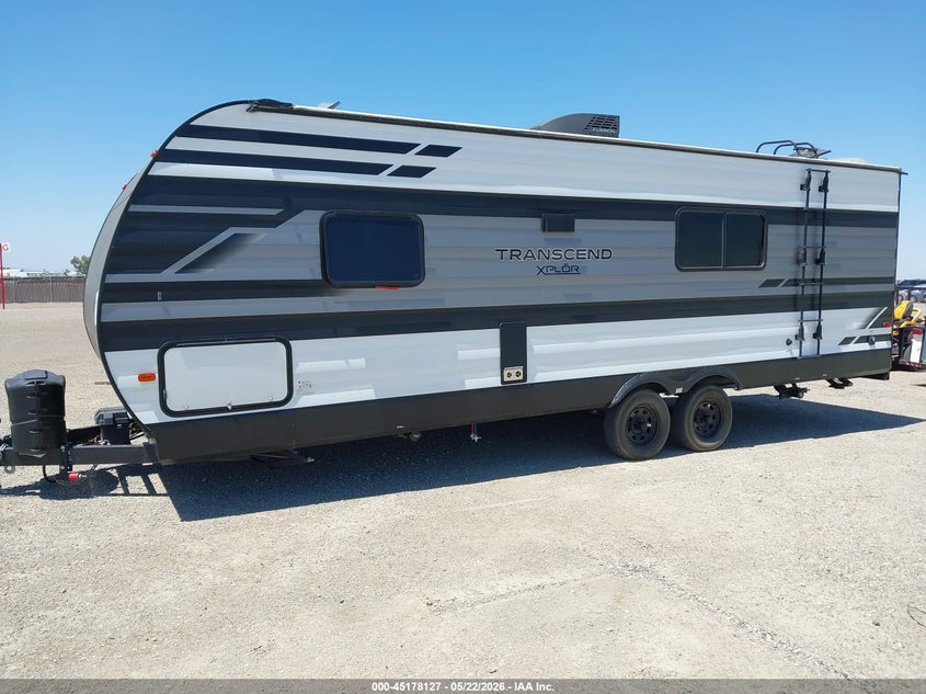2021 GRAND DESIGN TRANSCEND auction photo 6