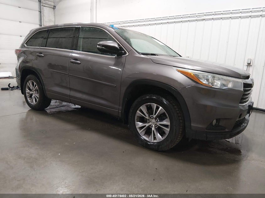 2015 TOYOTA HIGHLANDER LE PLUS V6