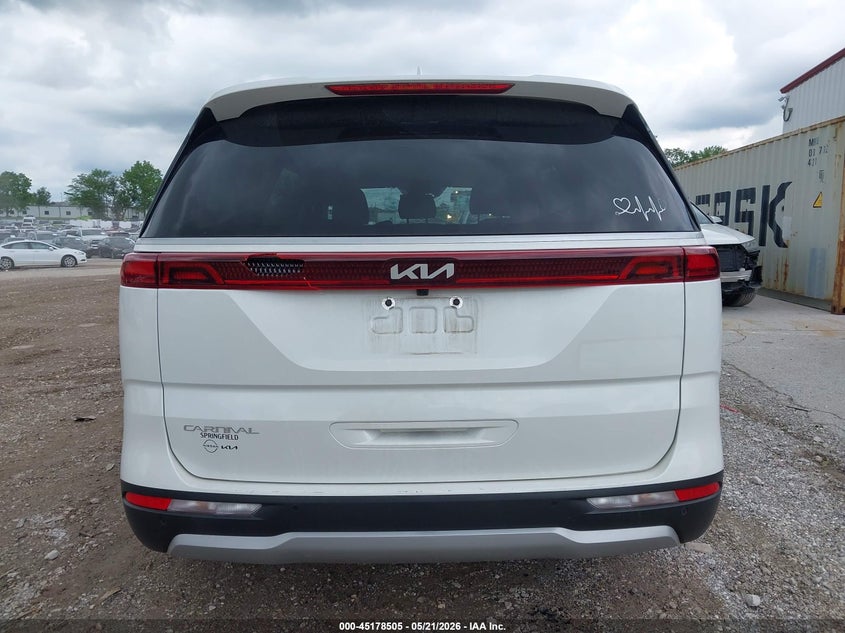 2024 KIA CARNIVAL MPV EX · Photo 16
