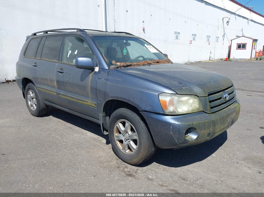 2005 TOYOTA HIGHLANDER