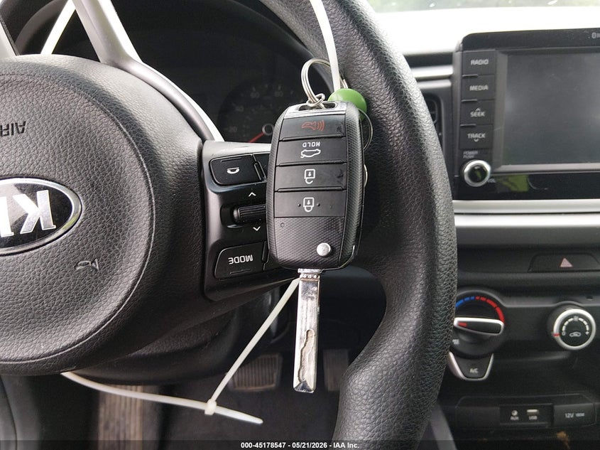 VIN 3KPA25AD4LE268218 2020 KIA RIO 5-DOOR S