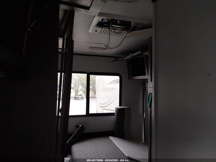2021 HEARTLAND RV MALLARD PATHFINDER auction photo 8