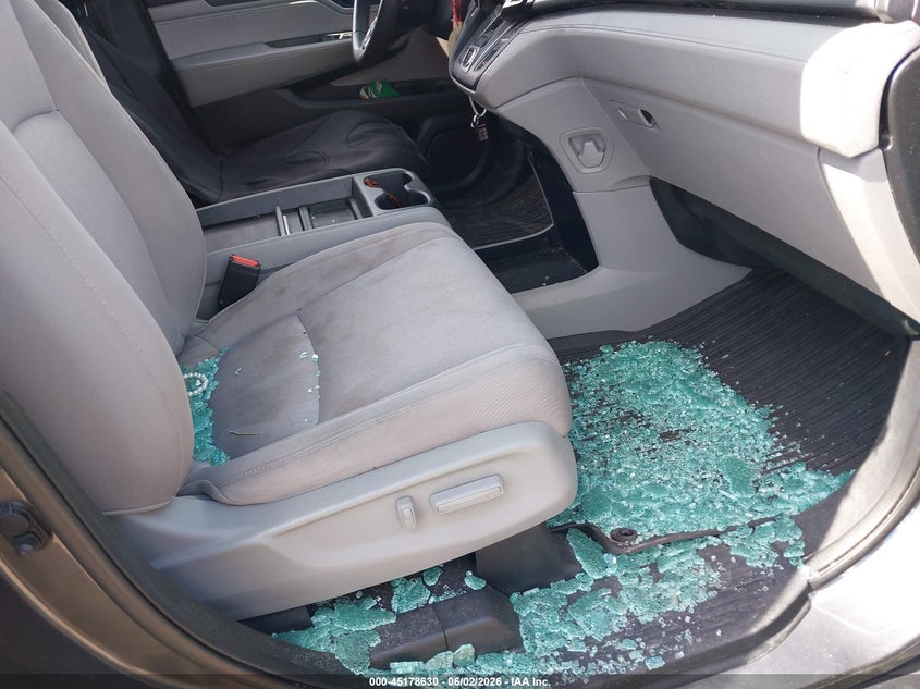 VIN 5FNRL6H50KB095276 2019 HONDA ODYSSEY EX