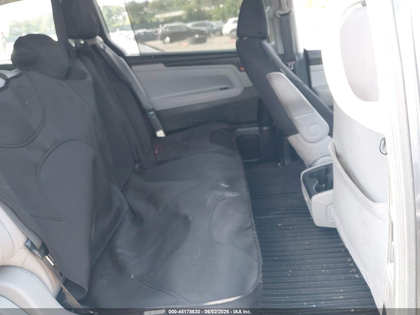 VIN 5FNRL6H50KB095276 2019 HONDA ODYSSEY EX