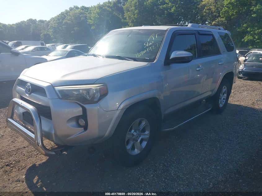 Vin: jtebu5jr5f5260652, lot: 45676345, toyota 4runner sr5 20152