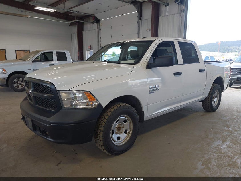 3C6RR7KG1LG242450 2020 Ram 1500 Classic Tradesman  4x4 5'7 Box photo 1