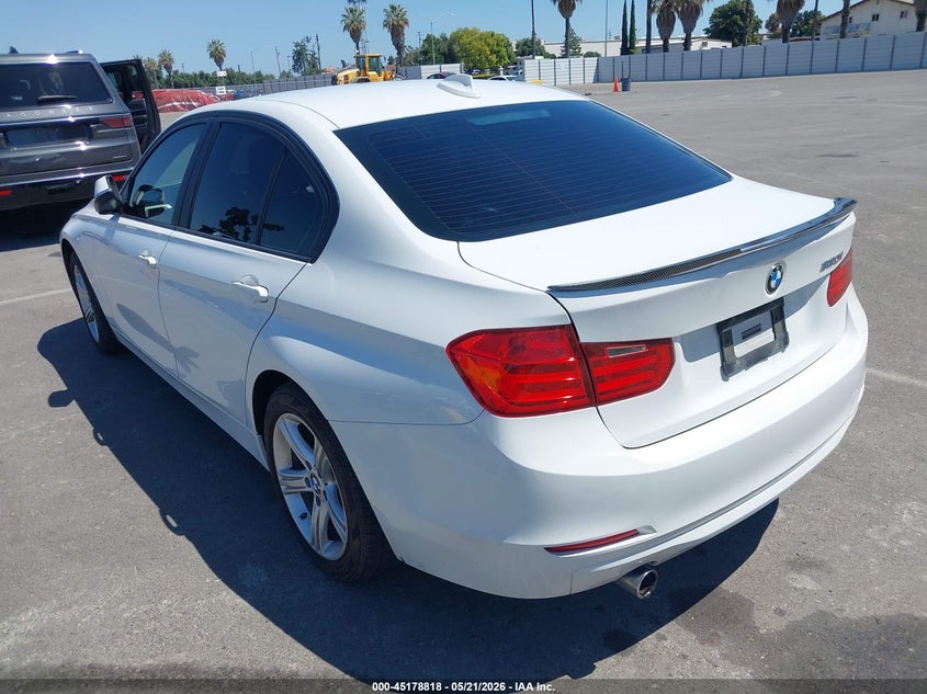 Vin: wba3b1g57fnt03543, lot: 45676504, bmw 320i 20153