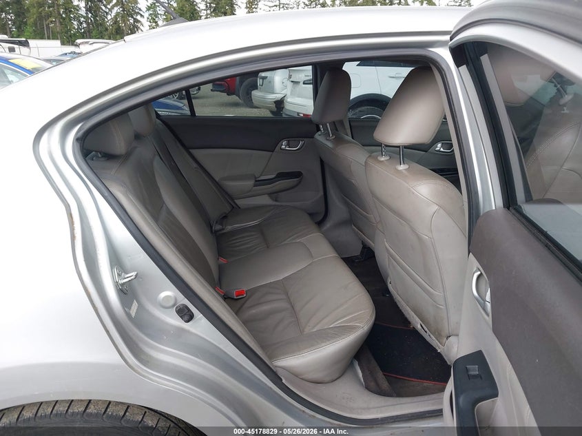 JHMFB4F33CS010395 2012 Honda Civic 1.5 Hybrid Silver