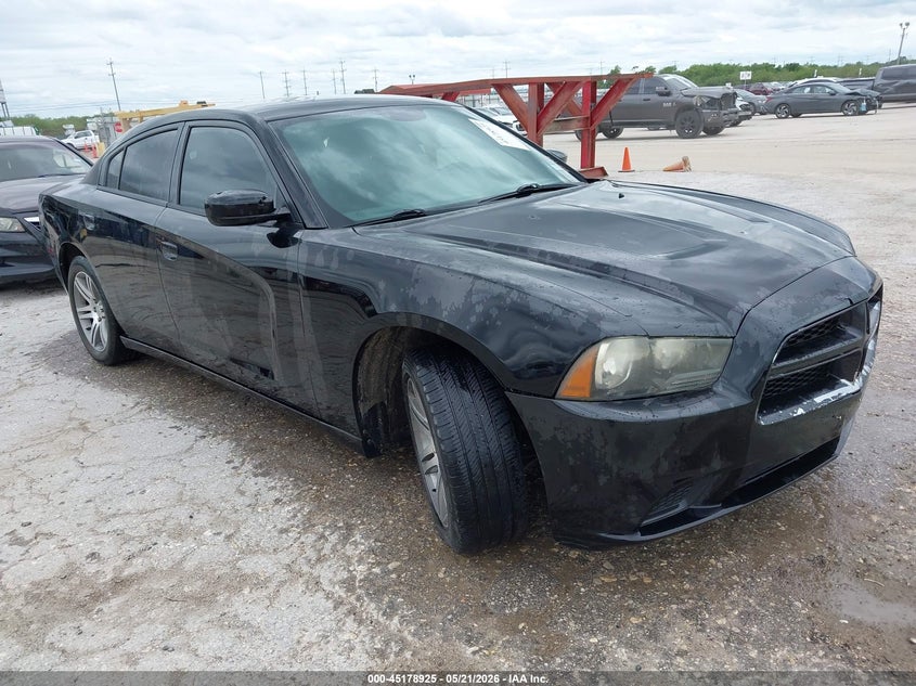 2014 DODGE CHARGER SE