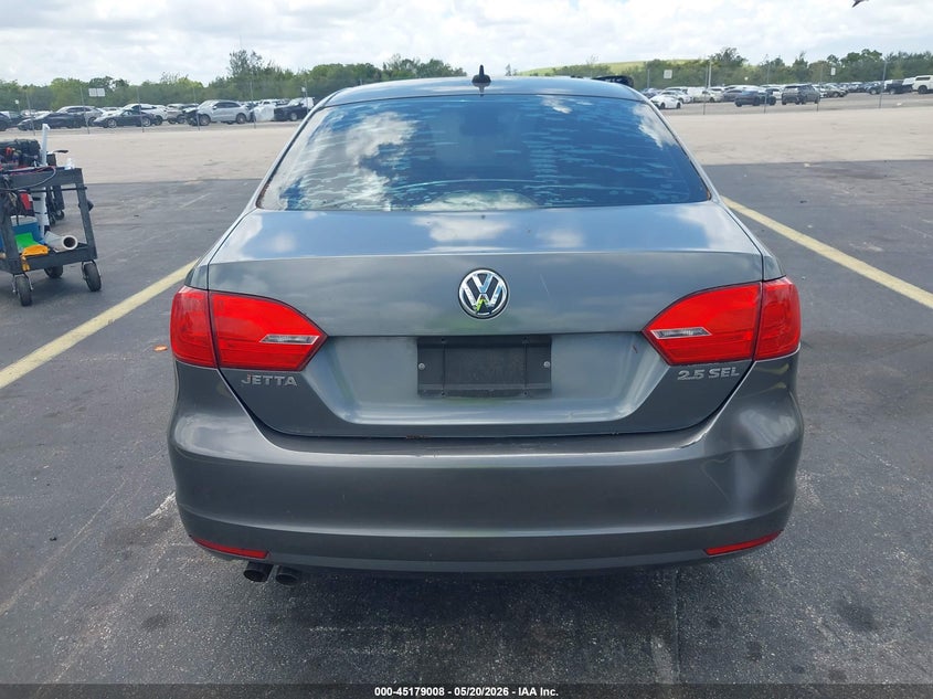 AtlanticExpress - Volkswagen Jetta