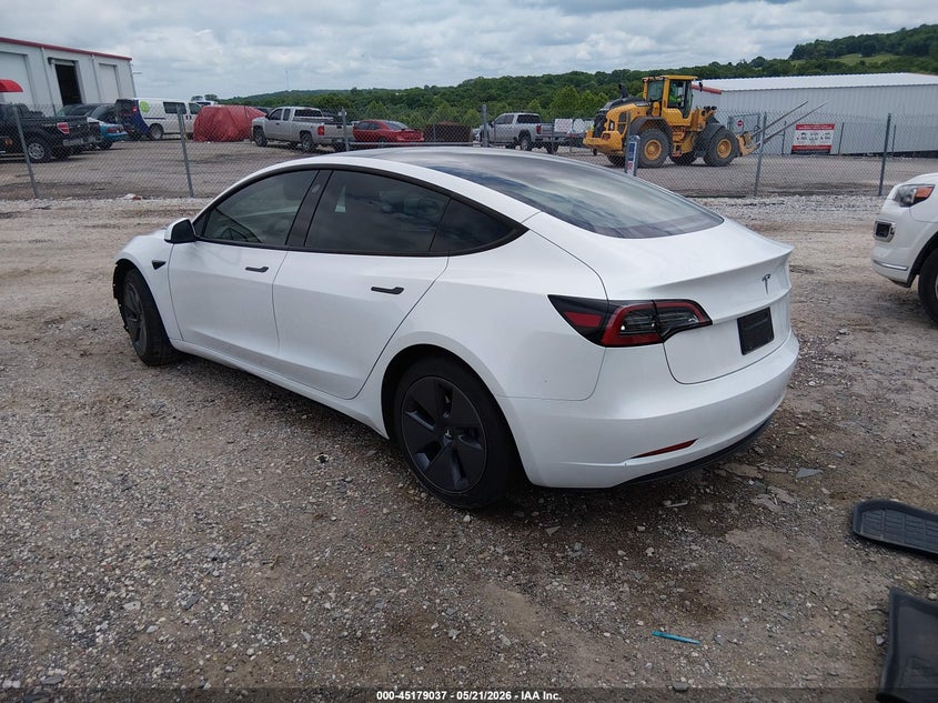 Vin: 5yj3e1ea0pf641781, lot: 45676749, tesla model 3 rear-wheel drive 20233