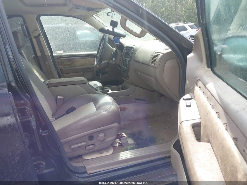 2004 FORD EXPLORER auction photo 5