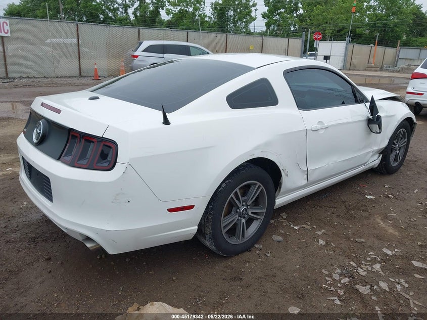FORD MUSTANG 2013 VIN 1ZVBP8AM1D5216904