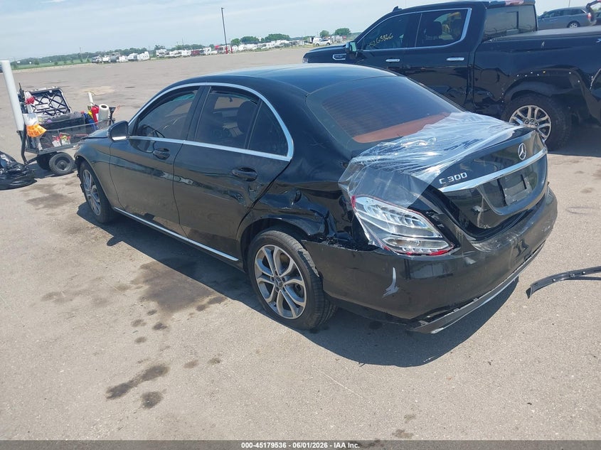 MERCEDES-BENZ C 300 2016 VIN 55SWF4KB9GU127693