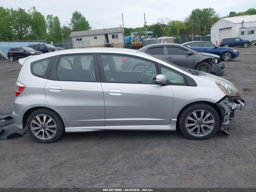 2013 Honda Fit Sport VIN: JHMGE8H50DC030696 Lot: 45179580