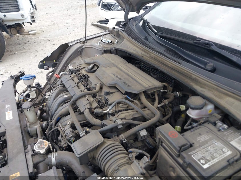 2022 HYUNDAI ELANTRA SEDAN 2.0L I-4 DOHC, VVT, 147HP