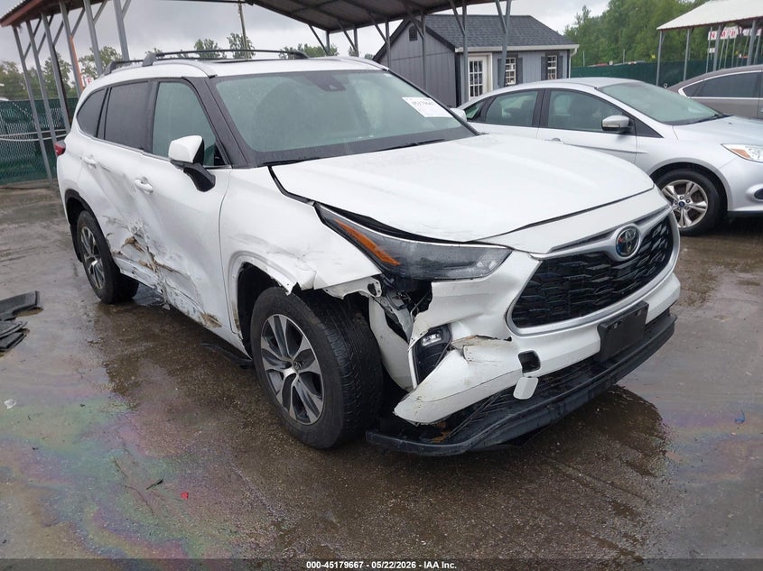 VIN 5TDKDRBH0PS045791 2023 TOYOTA HIGHLANDER XLE