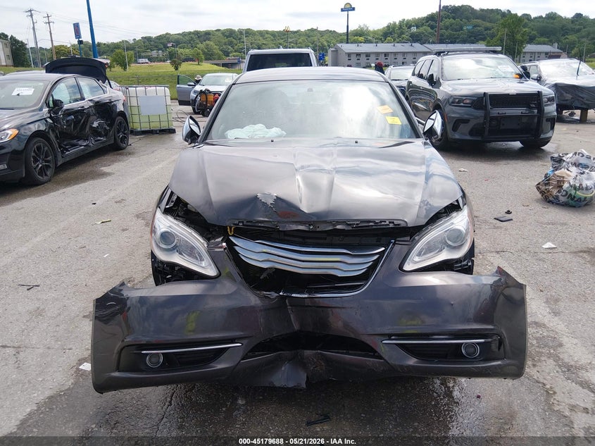 2014 CHRYSLER 200 auction photo 6
