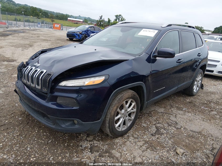 2016 JEEP CHEROKEE auction photo 2