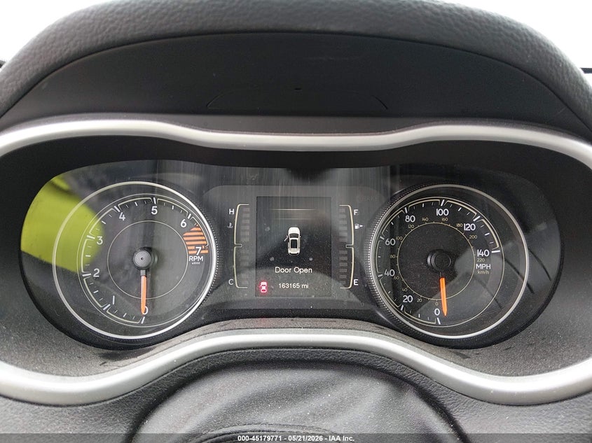 2016 JEEP CHEROKEE auction photo 7