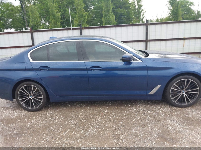 2021 BMW 530I — Photo 13
