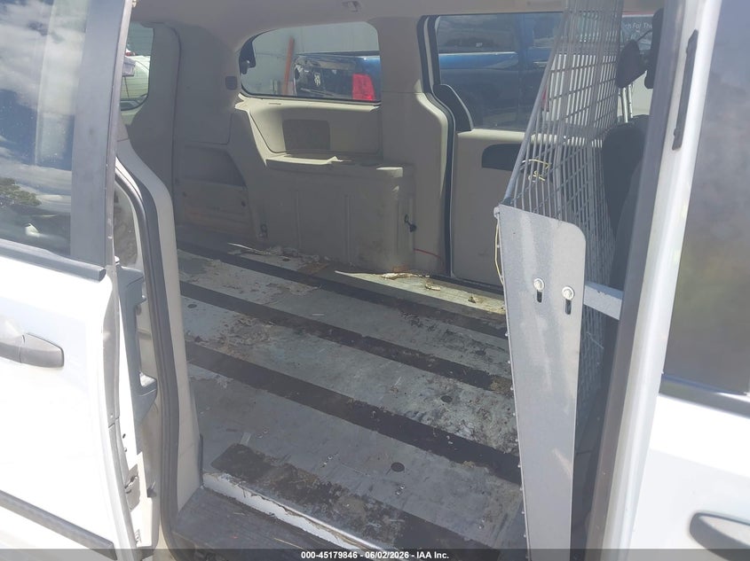 2014 RAM CARGO auction photo 8