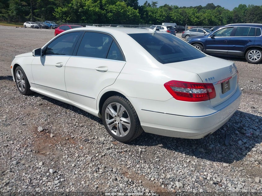 2011 Mercedes-benz E-class 3.5 E 350 4Matic white Lot 111045179887 Vin WDDHF8HB2BA296180