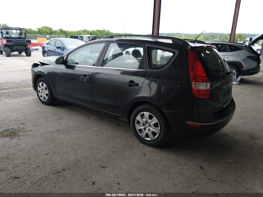 2010 HYUNDAI ELANTRA TOURING auction photo 3
