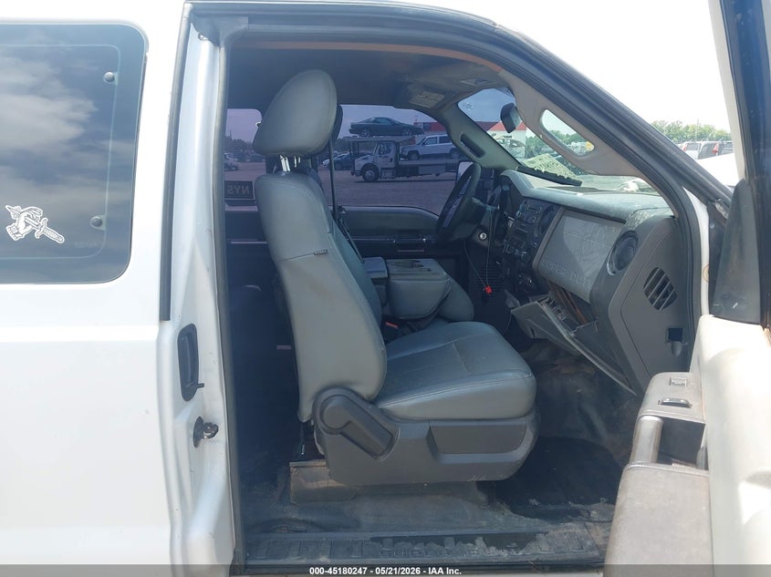 2016 FORD F-250 auction photo 5