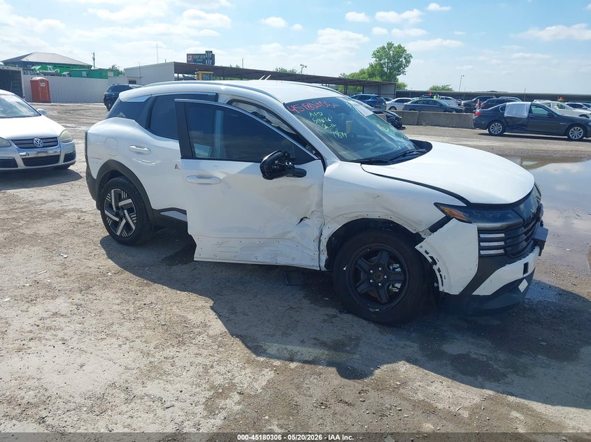 2026 NISSAN KICKS SV
