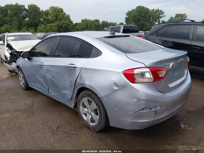 2017 CHEVROLET CRUZE auction photo 3