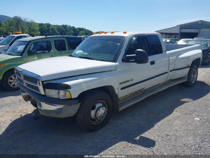 1B7MC33W8WJ146773 1998 Dodge Ram 3500 St photo 1