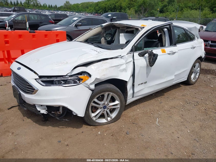 VIN 3FA6P0LUXJR118746 2018 FORD FUSION HYBRID SE