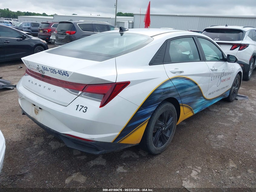 VIN 5NPLM4AG4PH102127 2023 HYUNDAI ELANTRA SEL