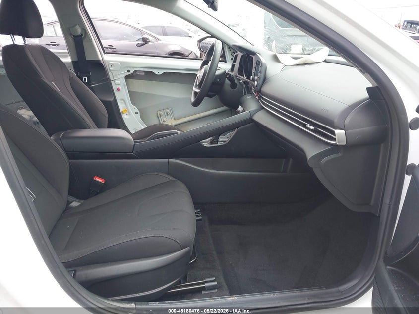VIN 5NPLM4AG4PH102127 2023 HYUNDAI ELANTRA SEL