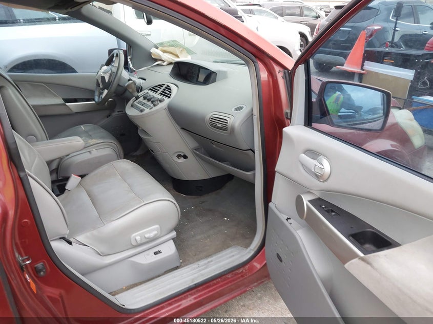 2004 NISSAN QUEST auction photo 5