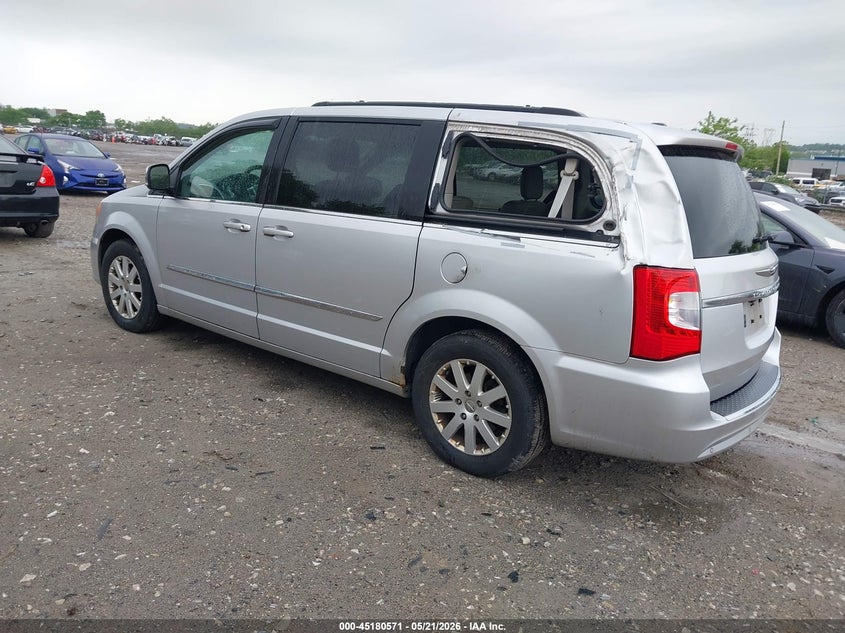 Vin: 2a4rr8dg7br614971, lot: 45678282, chrysler town & country touring-l 20113