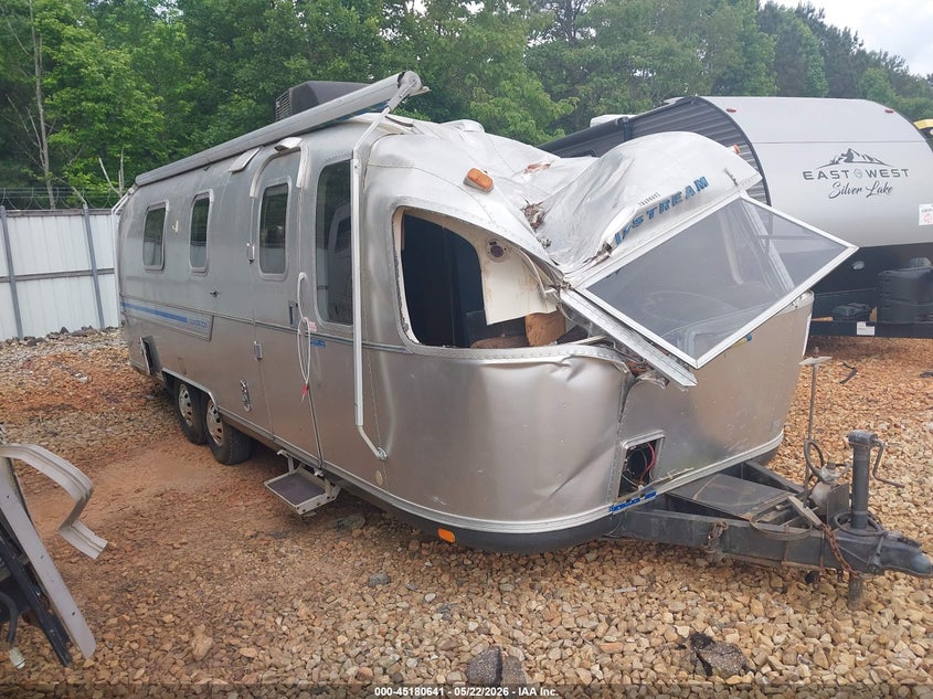 1984 AIRSTREAM SOVEREIGN auction photo 1
