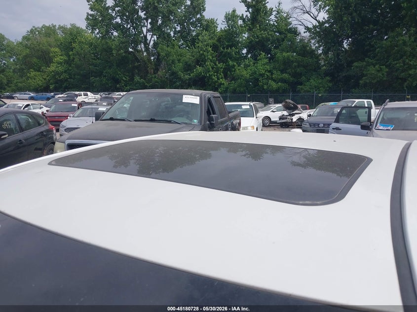2017 TOYOTA CAMRY auction photo 6