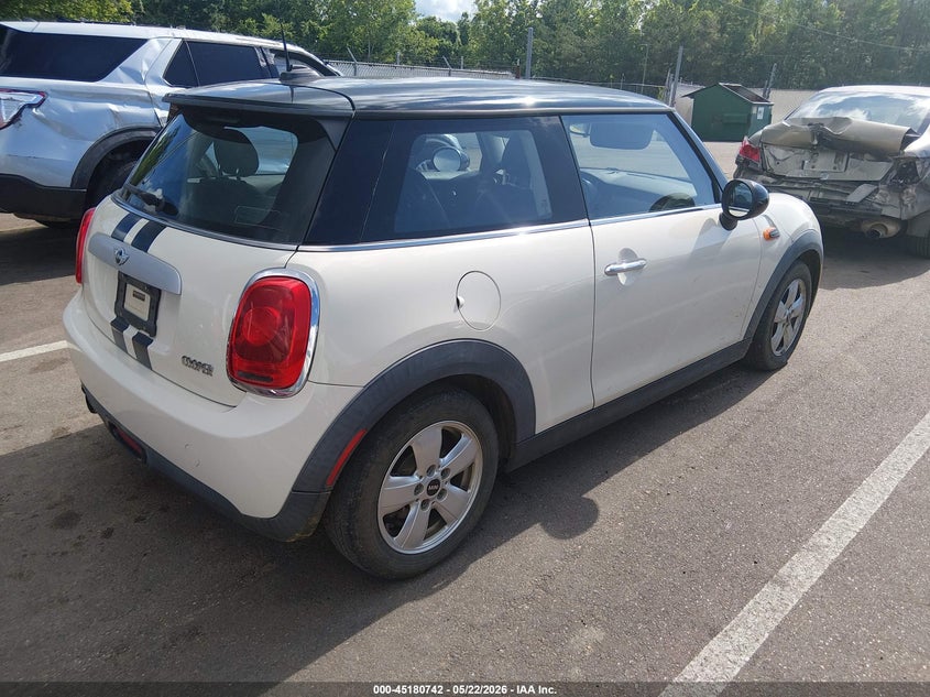 Vin: wmwxm5c58ft940171, lot: 45678454, mini hardtop cooper 20154