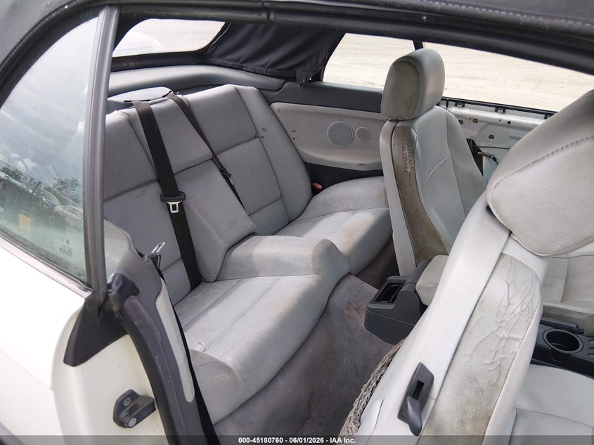1995 BMW 325 Ic Automatic VIN: WBABJ6329SJD41626 Lot: 45180760