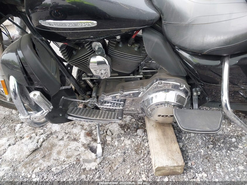 2013 Harley-Davidson Flhtk Electra Glide Ultra Ltd VIN: 1HD1KEM14DB690424 Lot: 45180844