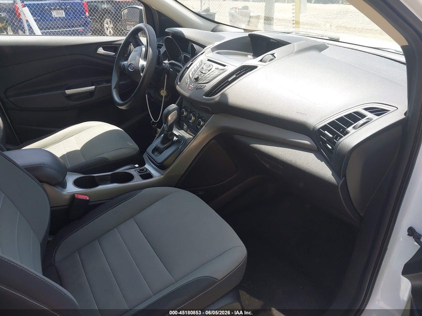 2016 FORD ESCAPE auction photo 5