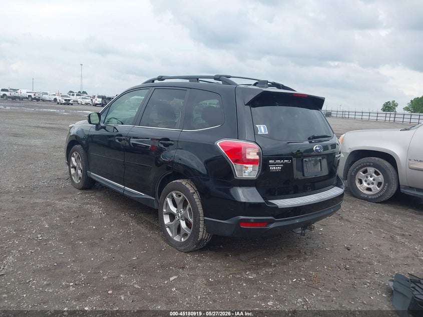 Vin: jf2sjawc8hh428328, lot: 45678631, subaru forester 2.5i touring 20173