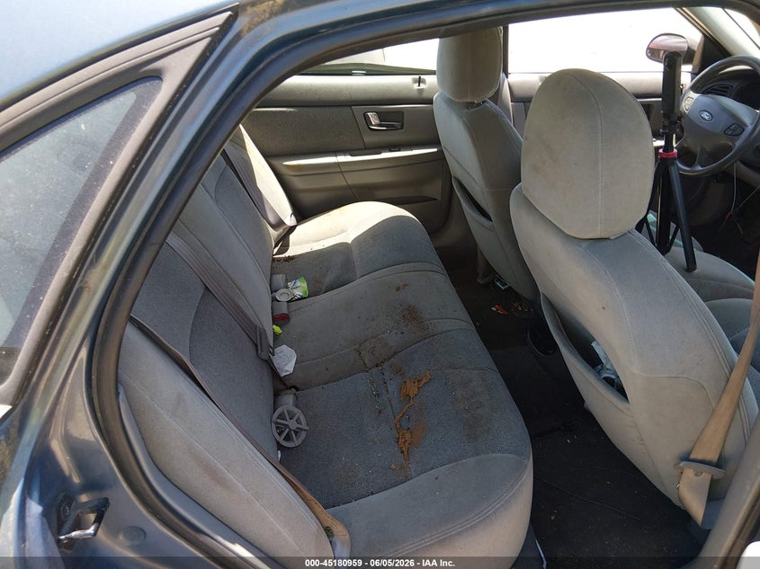 2000 Ford Taurus Se VIN: 1FAFP53U2YA136451 Lot: 45180959