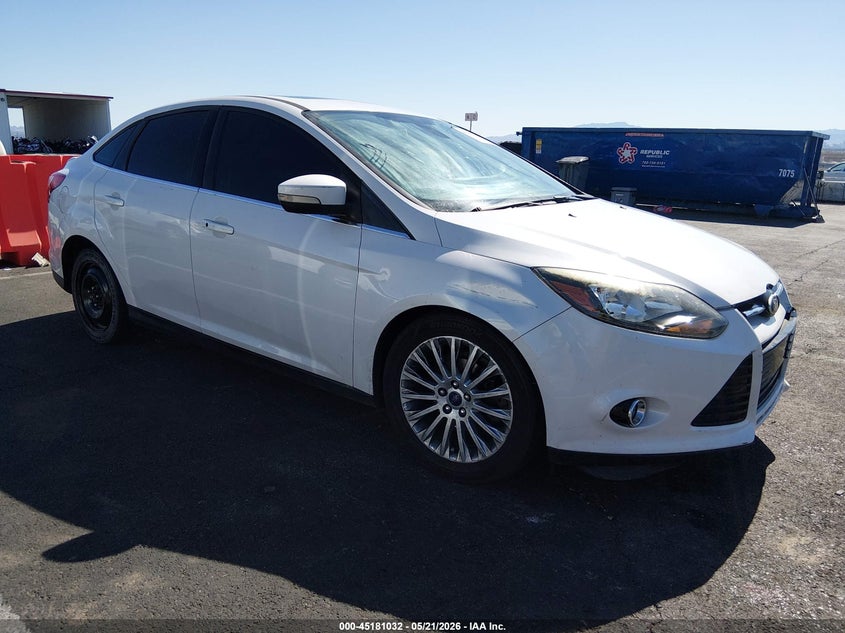 Vin: 1fahp3j26cl403344, lot: 45678744, ford focus titanium 2012 img_1