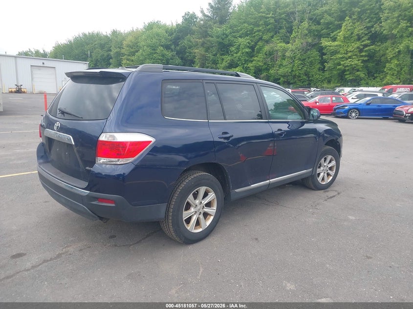 Vin: 5tdbk3eh3bs052466, lot: 45678769, toyota highlander base v6 20114