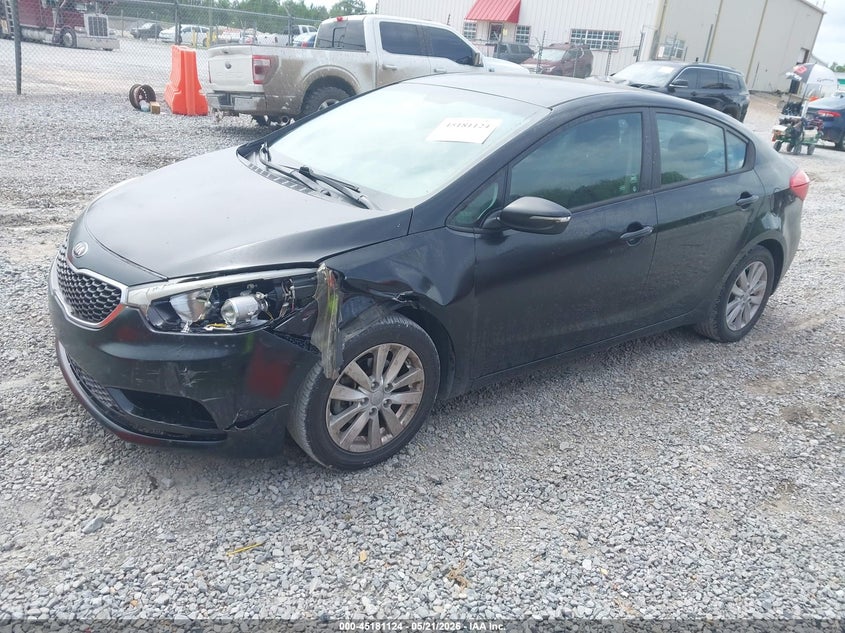 2015 KIA FORTE auction photo 2