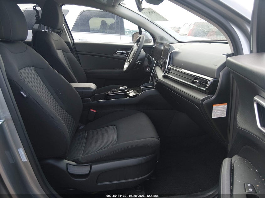 2025 KIA SPORTAGE HYBRID auction photo 5